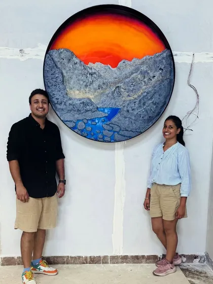 A proud moment standing next to the finished "Land of Rising Sun" mural before its final installation. Creating large-scale pieces like this is a team effort, and it’s so rewarding to see it ready to go to its new home.