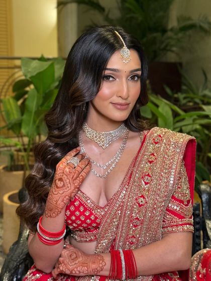 Bold & Dramatic Glam photo 15