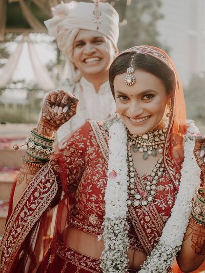 Timeless Red Brides photo 4