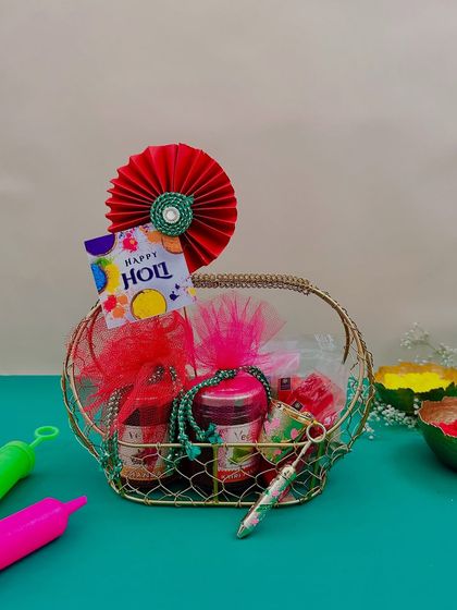 Vibrant Holi Hampers photo 15