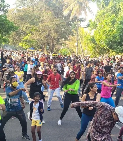 This outdoor wellness event shows my ability to manage large-group activities that boost team morale. I coordinate everything from the location to the instructors for events like corporate Zumba sessions, ensuring a fun and engaging experience.