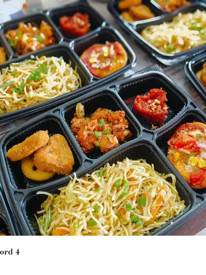 My party boxes are perfect for any celebration, like this special menu I created for Valentine's Day. These convenient meal trays included a mix of favorites like Hakka noodles, mini pizzas, and Gobi Manchurian, making it easy to enjoy a delicious, homemade meal.