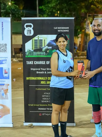 Honoring the best defenders of Hooplah '24. Priyanka is recognized for her killer hustle in the women's category.