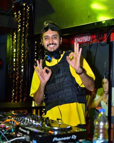 Themed Night Hosting