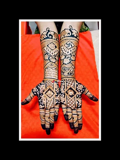 The full view of the spiritual and traditional bridal mehendi. The design is rich with symbols of good fortune and blessings.