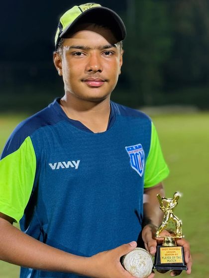 A great bowling spell from Yug Dahiya, taking 5 wickets for just 9 runs. Well bowled, champ.