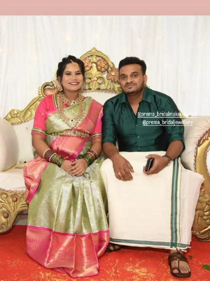 Celebrating a special milestone. It was a joy to get this mom-to-be ready for her baby shower with soft, elegant makeup and a beautiful jewellery set that made her feel special and comfortable.