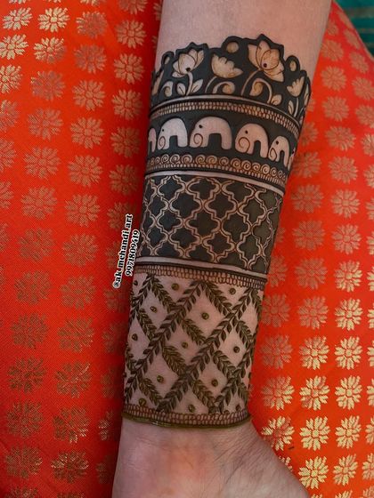 Abhishek Kumar - Bridal Mehndi Signature Patterns: Jaal, Lotus & 3D Effects photo 12