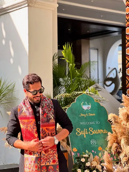 Another pose from the 'Sufi Savera'. I adapt my energy and style to match the theme of your event perfectly.