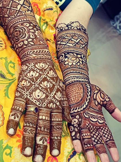 Shaikh Yasmeen - Bridal Mehendi Traditional Storytelling Mehendi photo 10
