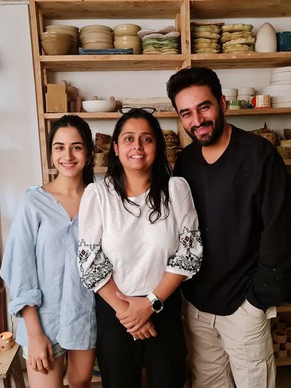 It was a pleasure to host singer Shekhar Ravjiani and actress Aleesha Arora at our studio for their music video. Here I am with them, surrounded by the ceramic pieces that fill our shelves.