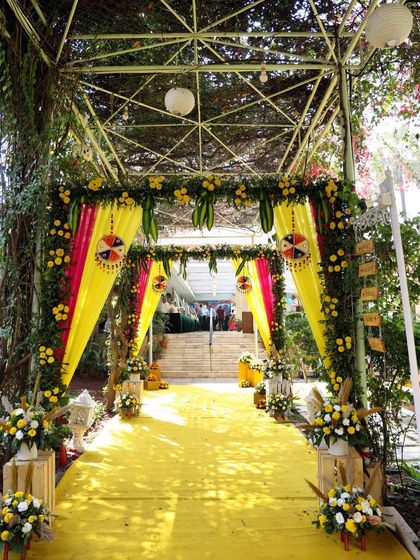 Vibrant Haldi & Mehendi Functions photo 18