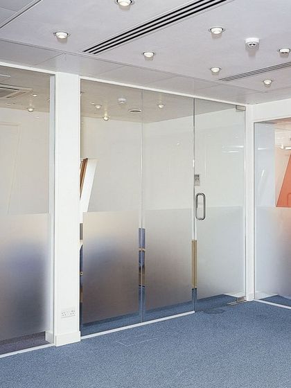 Wall Mind - Window Treatments Frosted Glass Films: Privacy for Your Office photo 23