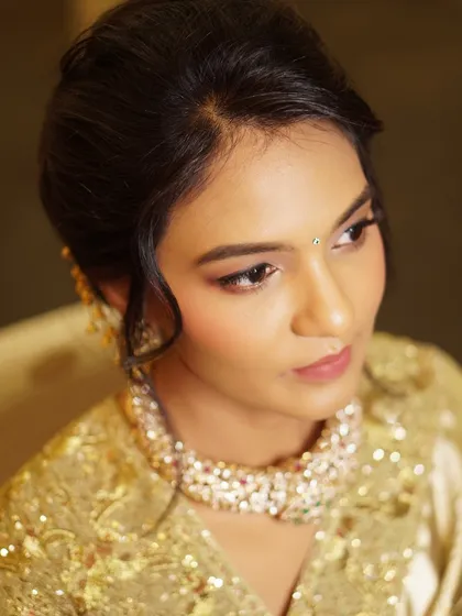 A portrait of timeless grace. The makeup for this housewarming was soft and subtle, focusing on a flawless complexion and gently defined features.