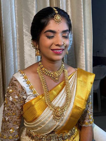 Sneha Kiran - Bridal & Event Makeup Artistry Traditional South Indian Muhurtham Brides photo 22