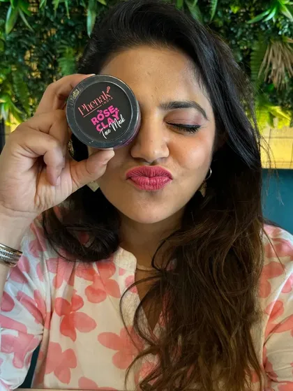 Having fun with skincare is what it's all about. This playful shot with my Rose Clay Face Mask perfectly captures the joy of a self-care moment. Thank you for sharing your healthy skin journey.