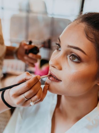 Bridal Elegance: Portraits & Preparations photo 40