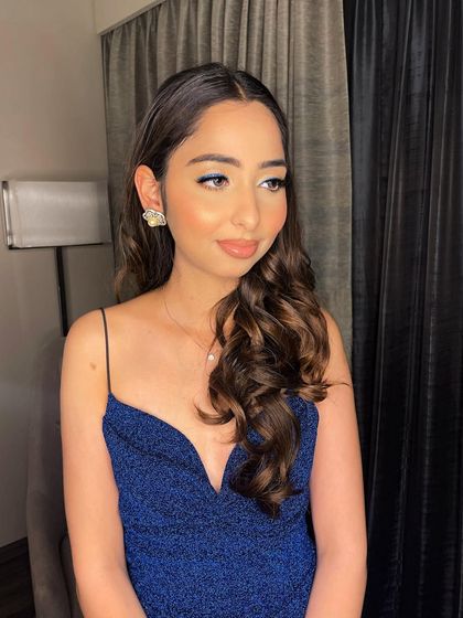 Reception & Modern Gowns photo 22