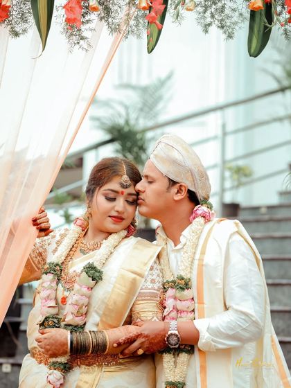 Heart Clickers - Wedding & Engagement Photography Candid Wedding Moments photo 27