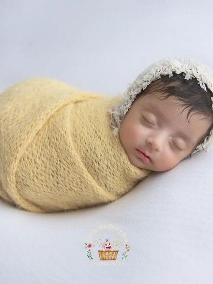 This potato sack wrap is a wonderful way to keep your baby feeling snug and secure. It allows for those perfectly curled poses that remind you of how they were in the womb.