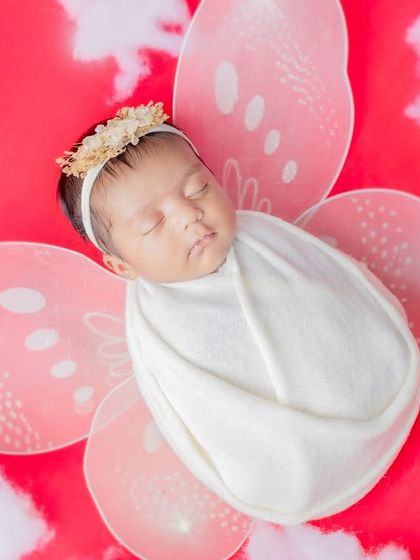 Newborn Dreams: The First Few Days photo 8