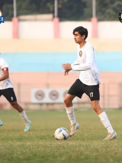 Two players working together, demonstrating the tactical awareness and teamwork we practice.