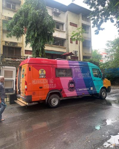 Mobile Pet Grooming