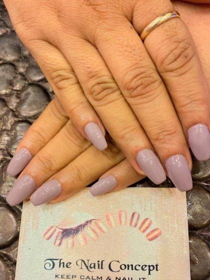 A duplicate of image 175, showing a classic and versatile set of coffin-shaped nails in a solid, muted mauve color.