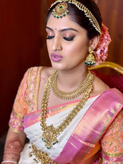 Swarna Nagaraj - Bridal Makeup & Hairstyling Classic Muhurtham & Wedding Looks photo 31