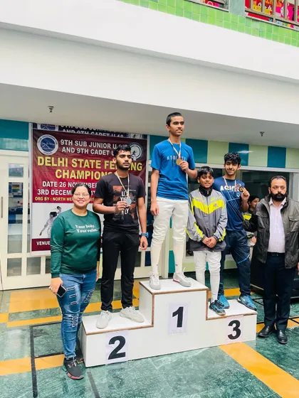 More champions from the U-18 boys' category on the podium at the Delhi State Championship.