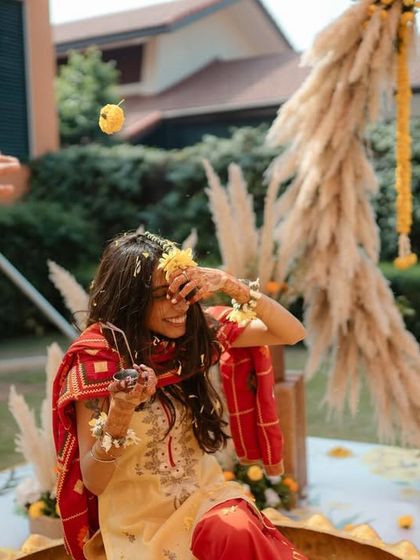 Haldi & Mehendi: Colors & Laughter photo 37
