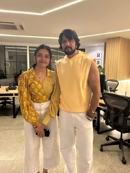 Sunidhi Ganesh - Acoustic Singer (Solo/Duo) Behind the Scenes & Fun Moments photo 7