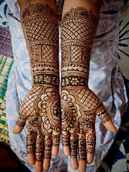 Chandu - Bridal Mehendi Intricate Bridal Designs photo 11