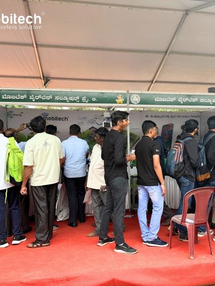 A long queue of interested farmers and students at our Krishi Mela stall.