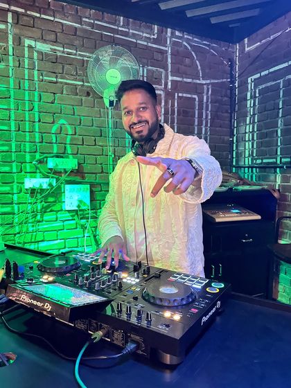 DJ Bose - Private Event DJ Behind the Decks photo 39