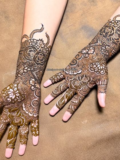 Full Bridal Mehendi for Hands photo 13
