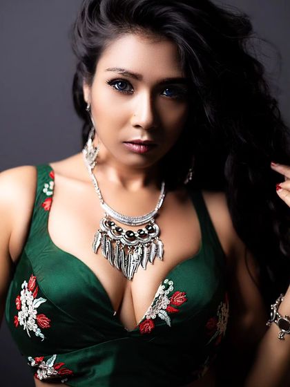 Afroz's Couture - Bespoke & Couture Fashion Design Contemporary Ethnic Couture photo 13