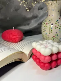 Artisanal Decorative Candles