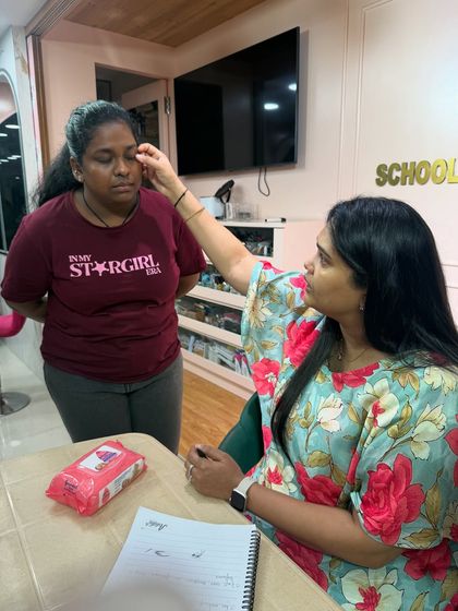 Asmitha Makeover Artistry - Personal Grooming Workshops Professional Makeup Artist Courses photo 26