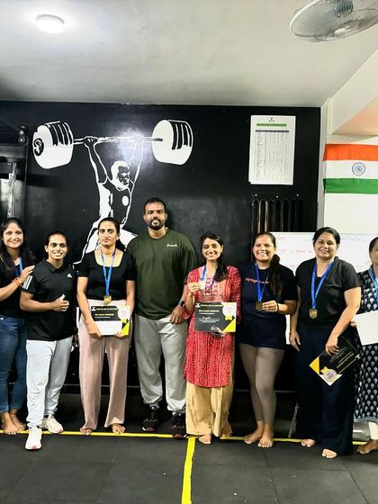 The full group of female participants and winners from our anniversary event.