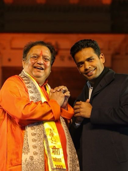 Pt. Jai Kishan Maharaj being felicitated at the Meera Mahotsav. It is an honor to be recognized for our contribution to such prestigious cultural festivals.