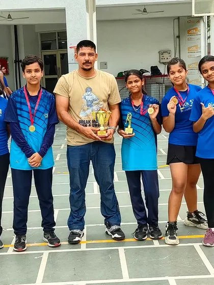 This is what hard work looks like. I am incredibly proud of our Pick Skills girls team, who earned their medals and the winner's trophy at the Hustle House 3x3 Basketball Tournament. We train to compete, and moments like these prove our dedication pays off.
