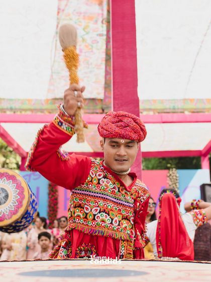 The Party Starters: Sangeet & Reception photo 24