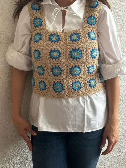 Here’s how one of my clients styled my granny square vest. I love seeing how you make my pieces your own. This vest is versatile enough to layer over a shirt for a chic look or wear by itself.