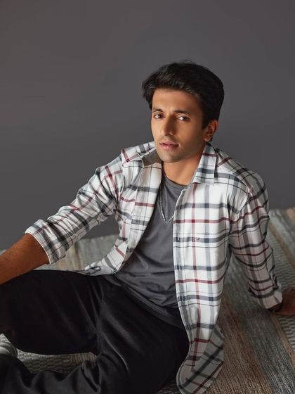 Groom & Groomsmen Grooming photo 9