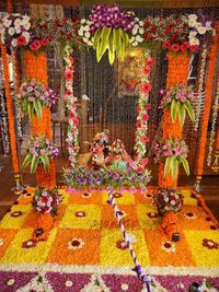 Religious & Festive Decoration