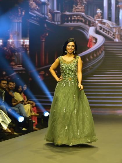 On the Runway: The "Jashn-e-Ishq" Collection photo 11