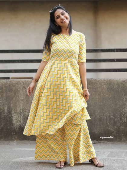 Comfy vibes only in this yellow chevron print palazzo set. Made from pure cotton, it's perfect for a relaxed yet stylish look.