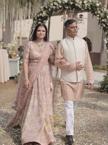 Elegant Daytime Celebrations photo 17