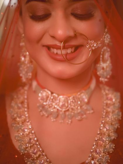 Timeless Bridal Portraits photo 22